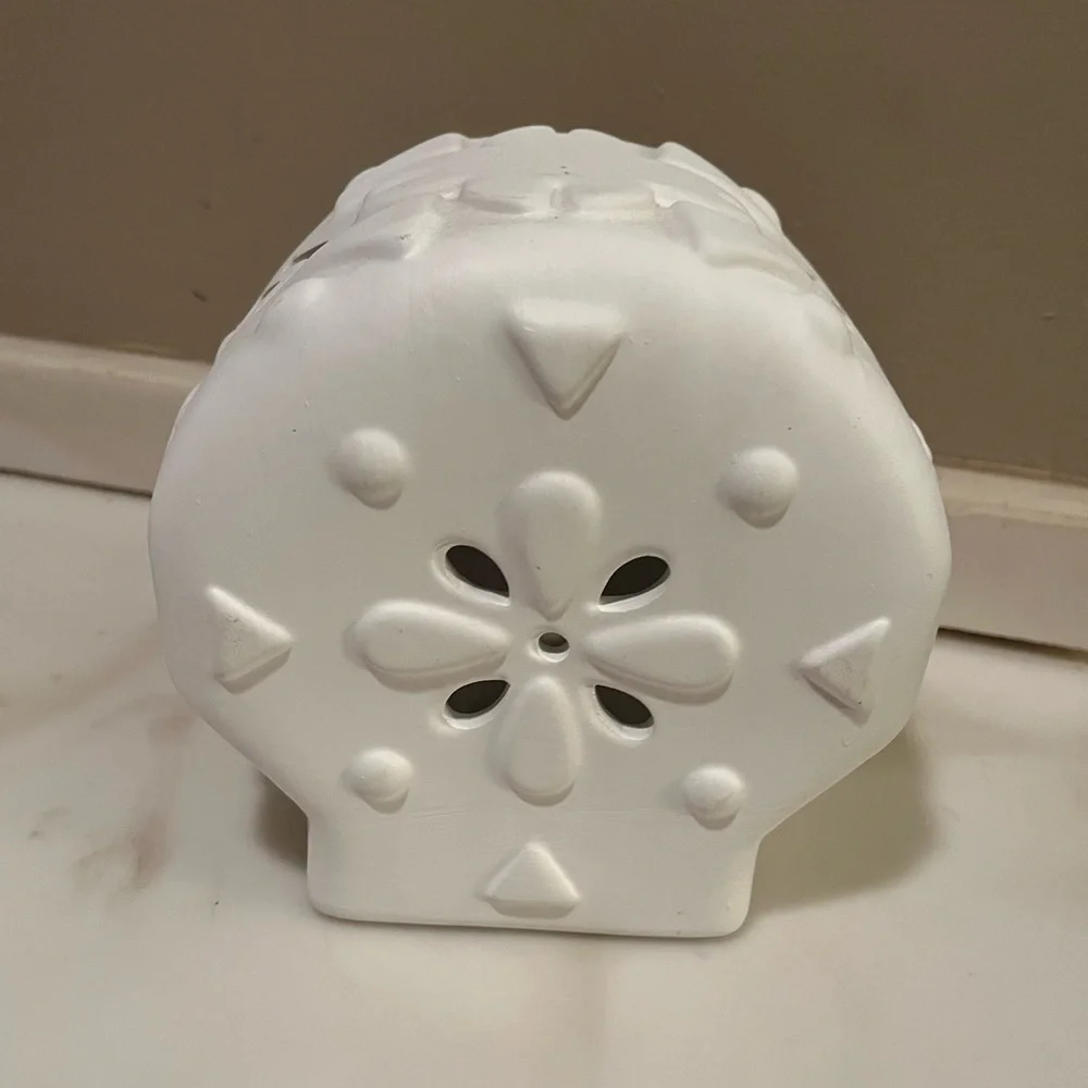 Mondo Llama Dia de los Muertos Lit Ceramic Calavera Decor - Picture 2 of 5